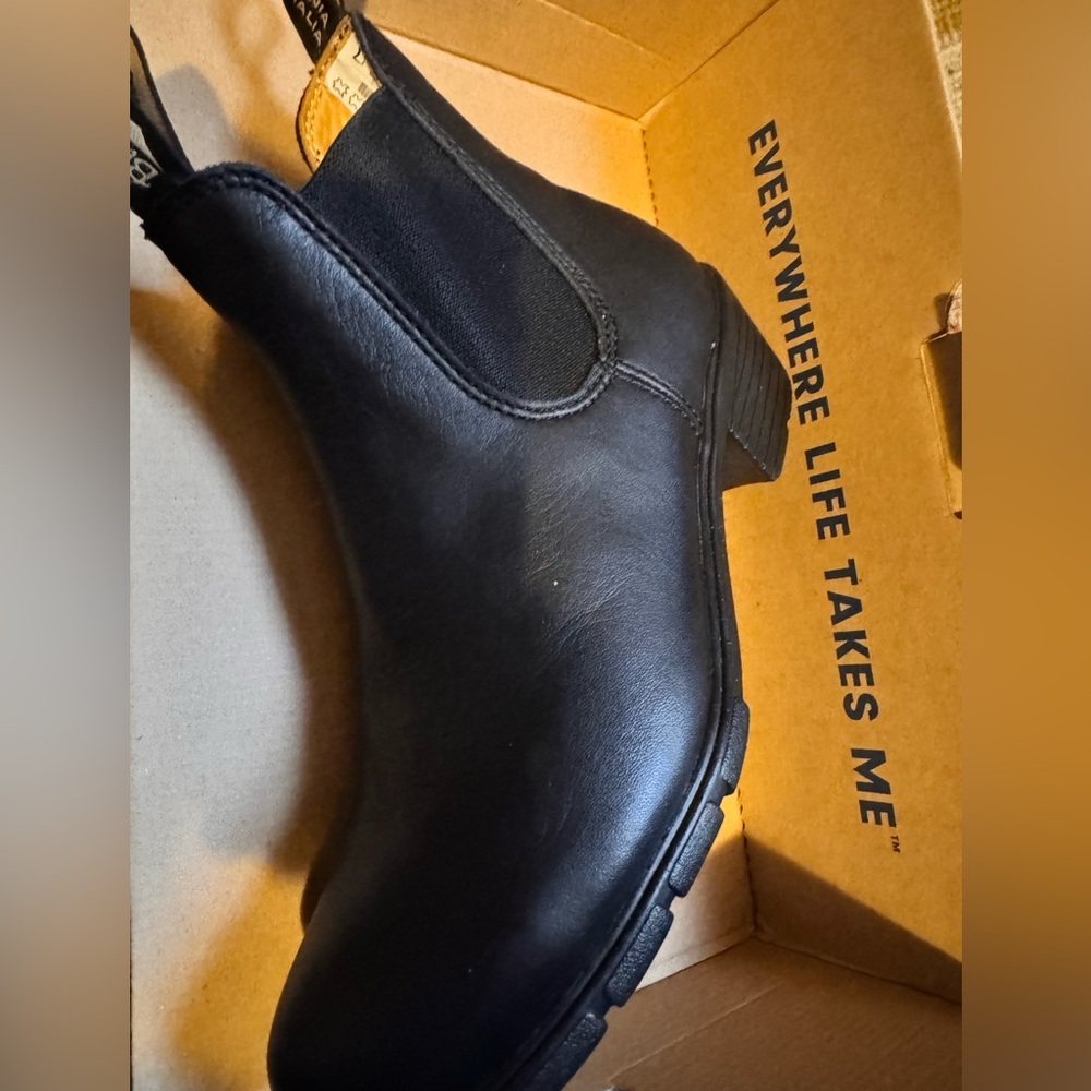 Blundstone Black Leather Women’s Boots
